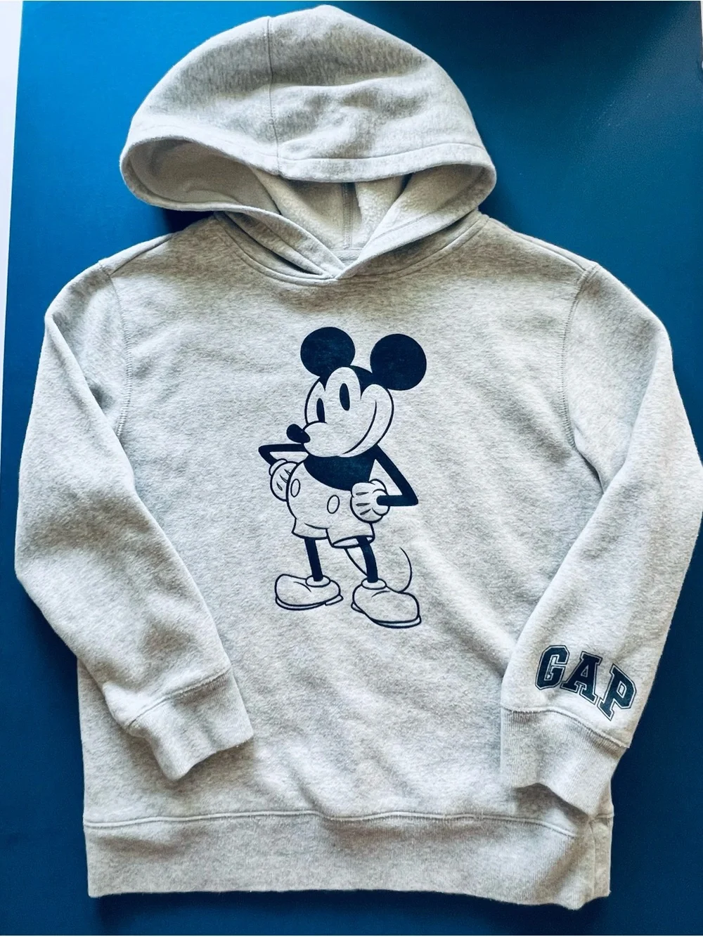 GAP Disney Kids Sz M Light Gray Hoodie with Navy Mickey Mouse Graphic